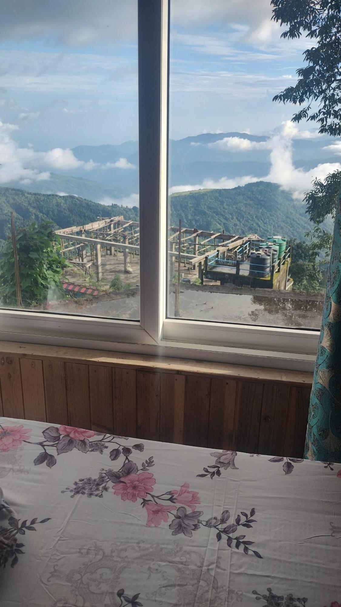 Ghum Tranquil Retreat Homestay מראה חיצוני תמונה