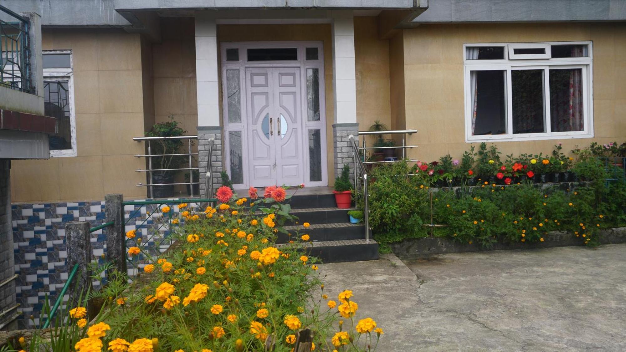 Ghum Tranquil Retreat Homestay מראה חיצוני תמונה